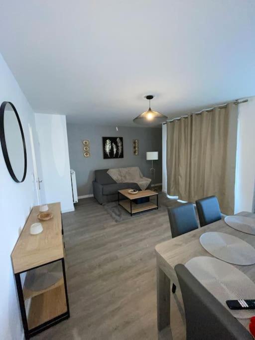 Superbe Appartement Tres Confortable Serris Esterno foto