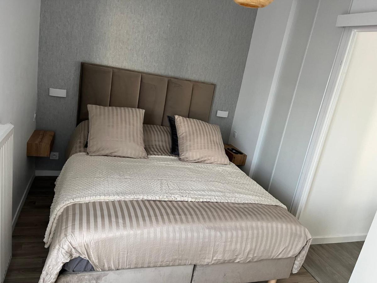 Superbe Appartement Tres Confortable Serris Esterno foto
